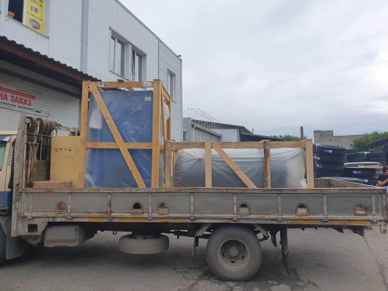 Отгрузка винтового компрессора Zammer SK30-10, ресивера Remeza РВ 900.10.00 и рефрижераторного осушителя Remeza RFD410 в г. Красноярск